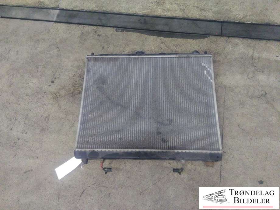 Radiator (automat gir) til Mitsubishi Pajero 2007-2016 (Type IV, Fase 1)  