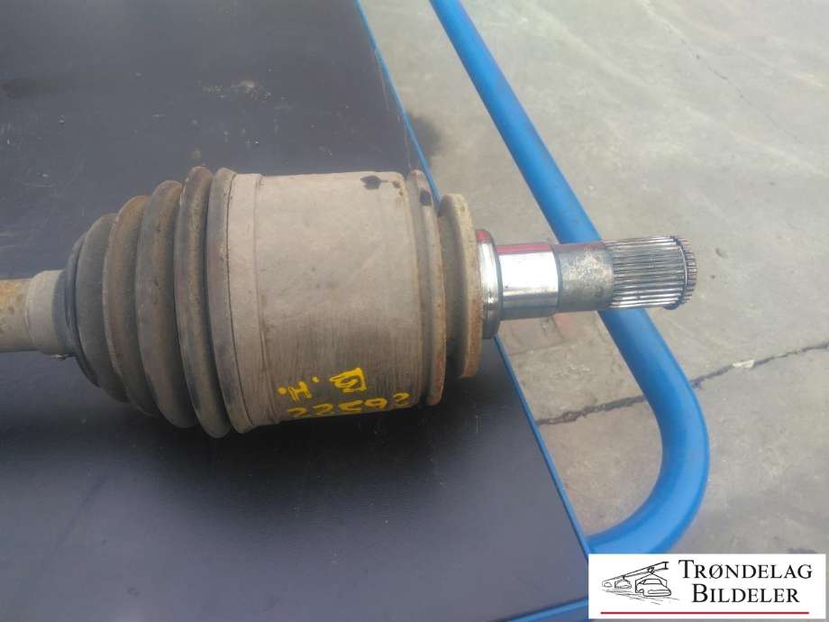 Drivaksel høyre bak, diesel/automat til Mitsubishi Pajero 2007-2016 (Type IV, Fase 1)