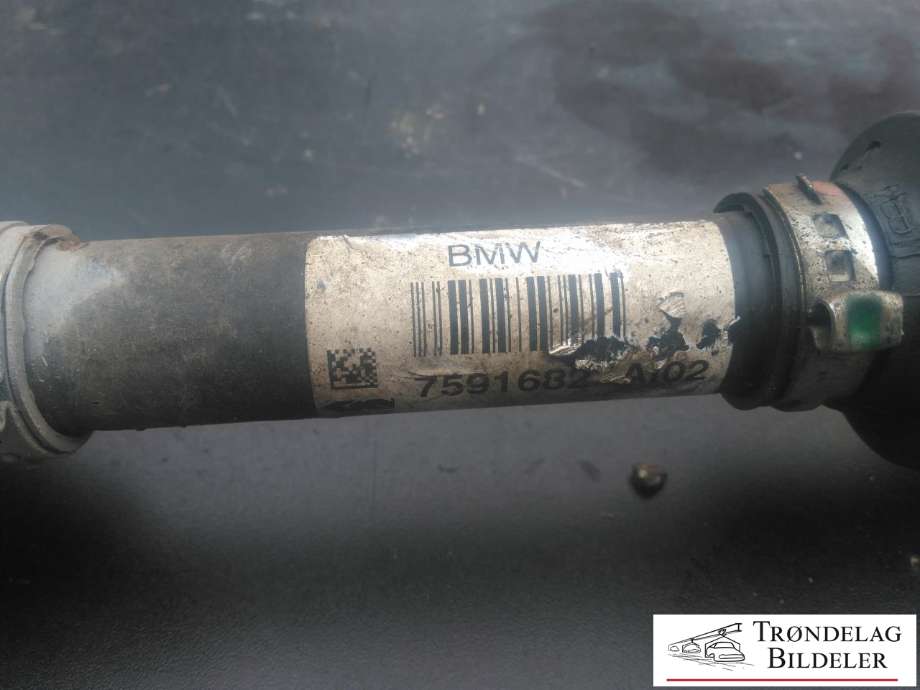 Drivaksel høyre foran, diesel/automat til BMW X1 2009-2015 (E84) (E84) (BMW|31 60 7 605 512|)