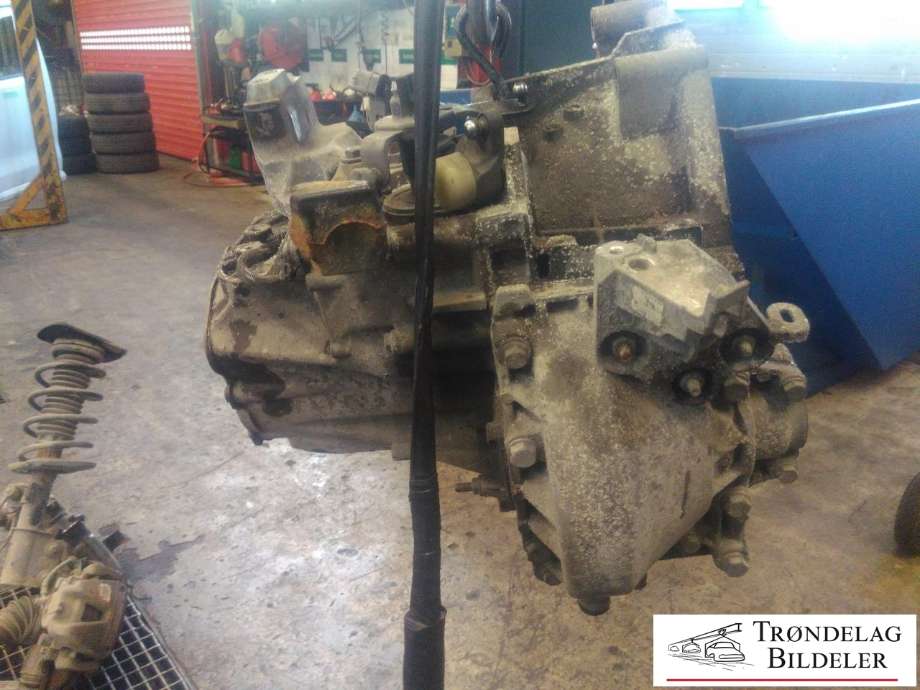 Girkasse manuell 6-trinn til Citroën Jumpy 2016-->> (Type III) (98 195 856 80|16 123 445 80|)