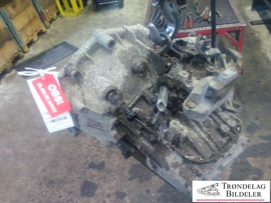Girkasse manuell 6-trinn til Citroën Jumpy 2016-->> (Type III) (98 195 856 80|16 123 445 80|)