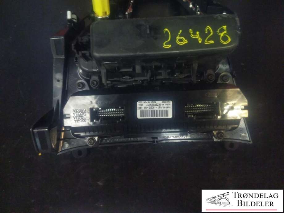 Varmeapparat betjening til Ford Focus 2014-2018 (Type III, Fase 2)  (FORD|F1ET-18C612-DJ|WZ8V123617|)