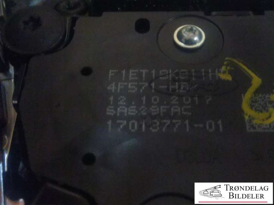 Bilstereo navigasjon betjeningspanel til Ford Focus 2014-2018 (Type III, Fase 2) (FORD|F1ET18K811H|17013771-01|)