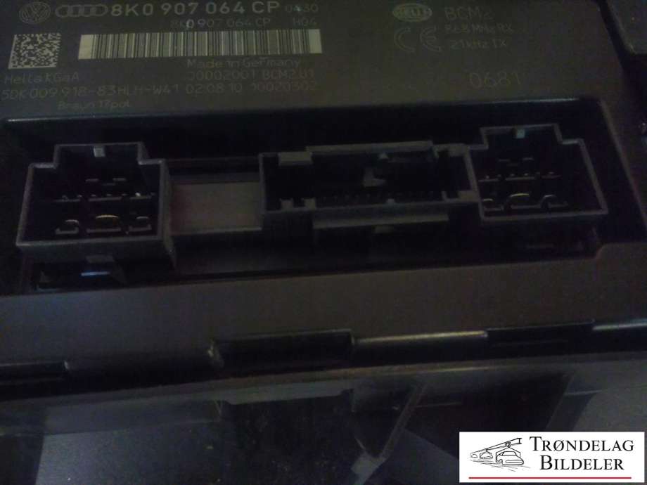 Styreenhet comfort (BCM) til Audi A4 2007-2014 (Type IV) (B8) (B8) (HELLA|8K0 907 064 CP|5DK 009 918-83HLH-W41|)