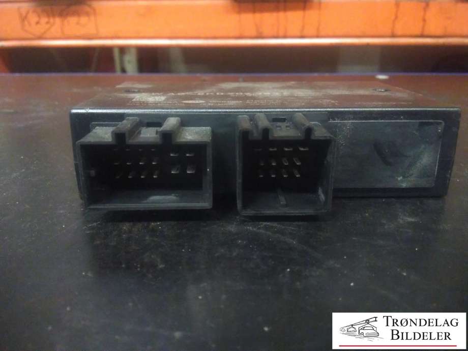 Styreenhet hengerfeste til Audi A4 2007-2014 (Type IV) (B8) (B8) (HELLA|8K0 907 383 E|5DS 010 154-00|0133249187)