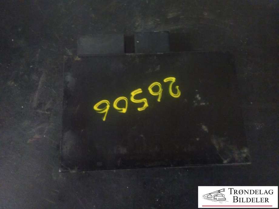 Styreenhet hengerfeste til Audi A4 2007-2014 (Type IV) (B8) (B8) (HELLA|8K0 907 383 E|5DS 010 154-00|0133249187)
