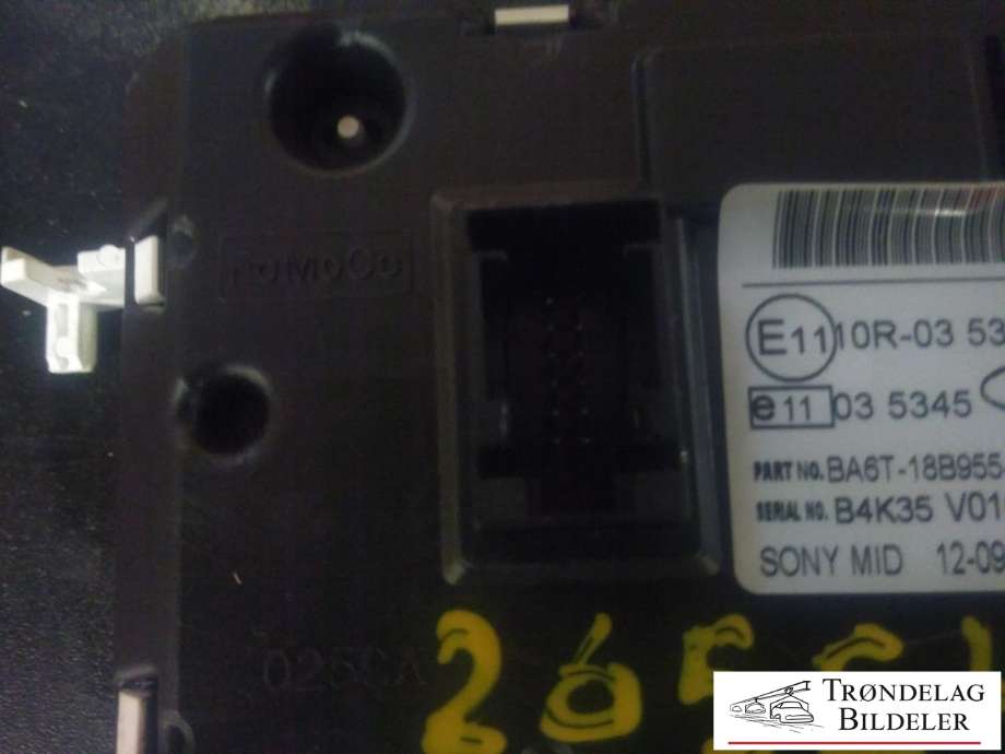 Bilstereo navigasjon skjerm til Ford Fiesta 2008-2012 (Type VI, Fase 1)  (FORD|BA6T-18B955-FB|B4K35 V016768|)