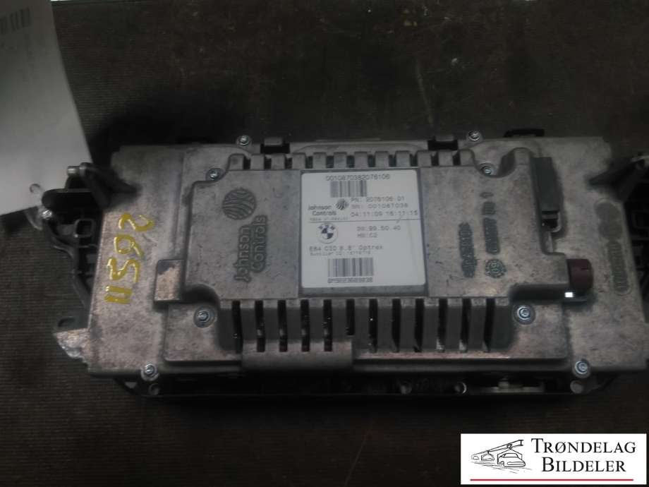 Bilstereo navigasjon skjerm til BMW X1 2009-2015 (E84) (E84) (BMW|2076106-01|001087038|)