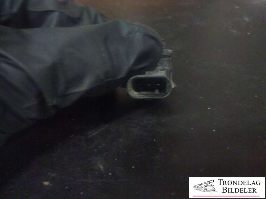Parkeringssensor bak til Peugeot 3008 2016-->> (Type II)  (9827917377|0263053242|)
