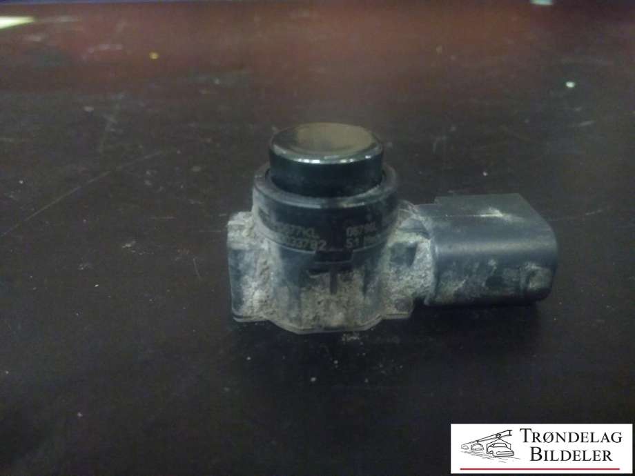 Parkeringssensor bak til Peugeot 3008 2016-->> (Type II) (9827917377|0263053242|)