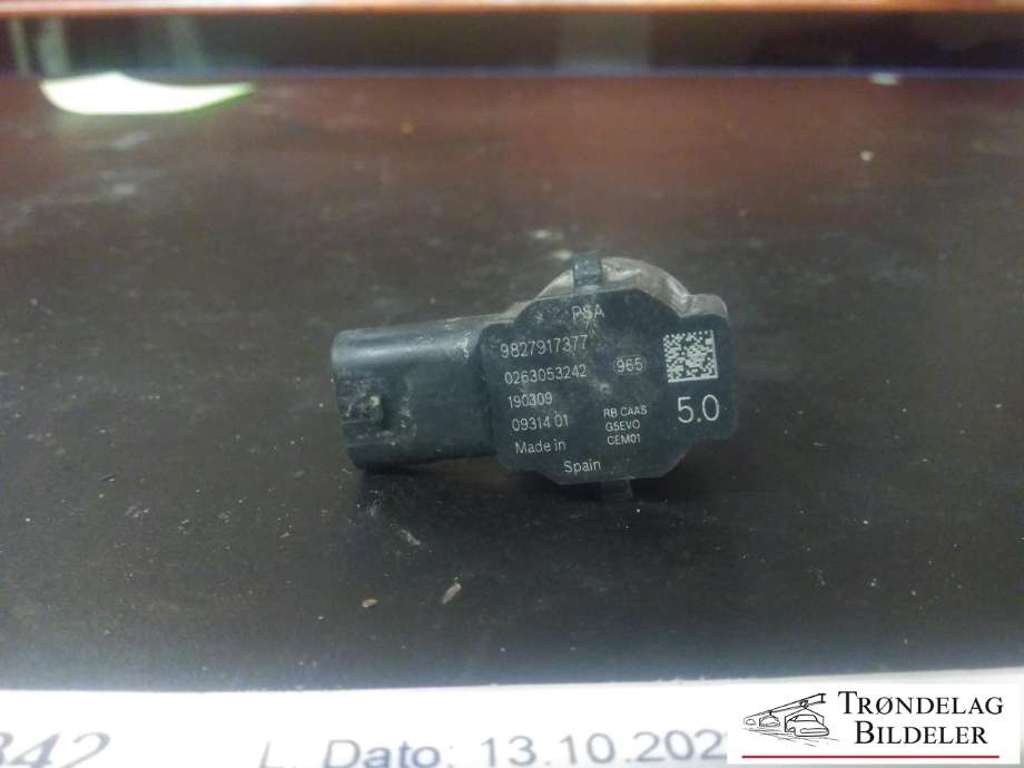 Parkeringssensor bak til Peugeot 3008 2016-->> (Type II)  (9827917377|0263053242|)