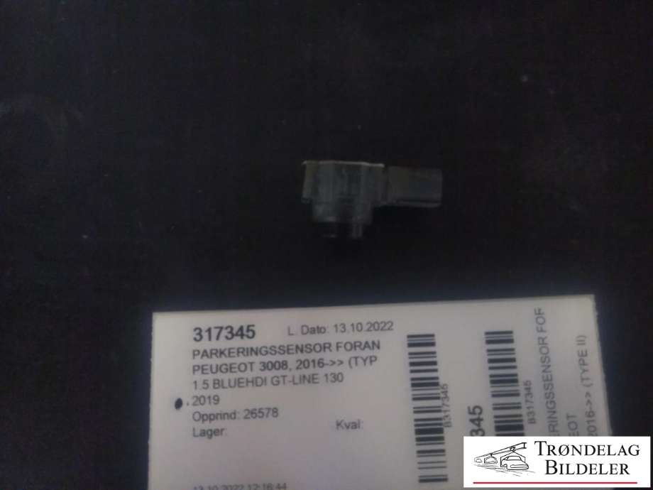 Parkeringssensor foran til Peugeot 3008 2016-->> (Type II) (9827917377|026305342|)