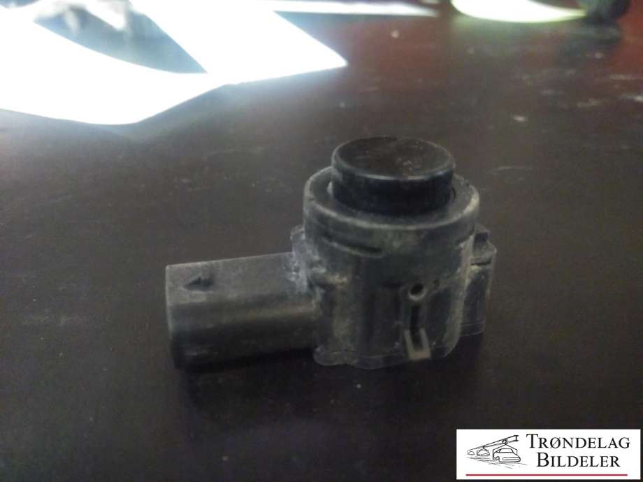 Parkeringssensor foran til Peugeot 3008 2016-->> (Type II) (9827917377|026305342|)