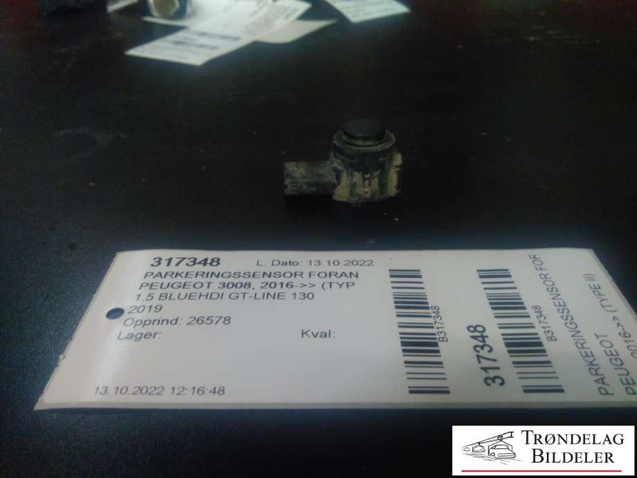 Parkeringssensor foran til Peugeot 3008 2016-->> (Type II) (9827917377|026305342|)