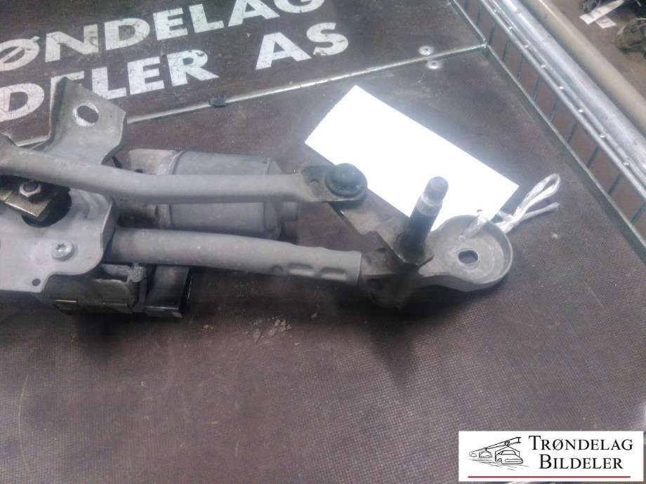 Viskermotor frontrute komplett m/overføring til Mercedes GLK 2008-2015 (X204) (X204) (BOSCH|1 397 220 585|HW0650 SW080501|)