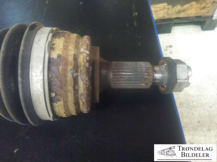 Drivaksel venstre foran, diesel/automat til Peugeot 3008 2016-->> (Type II)  (98 087 714 80|)