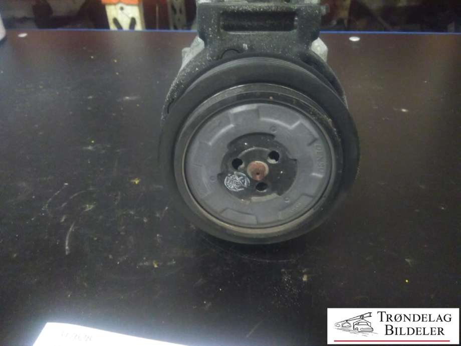 Aircondition kompressor til Mercedes C-Klasse 2004-2007 (Fase 2) (W203) (W203) (A 001 230 56 11|GE447180-9727|)