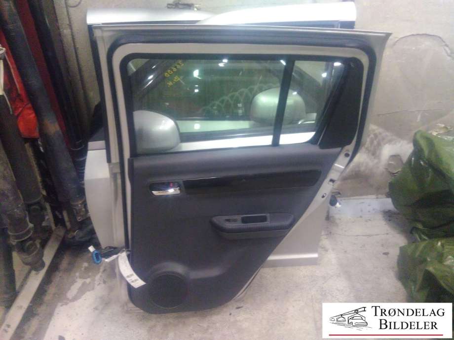 Dør høyre bak til Suzuki Swift 2005-2010  (6800363J00|)