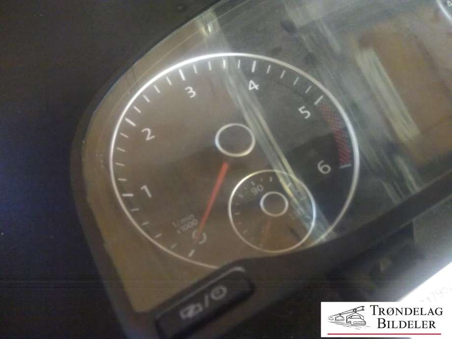 Instrumentpanel til VW Caddy 2015-2020 (Type III, Fase 3) (2K5920876F|)
