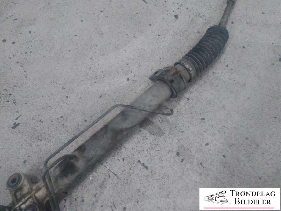 Tannstang til Toyota Hiace 2007-2012 (Fase 3)