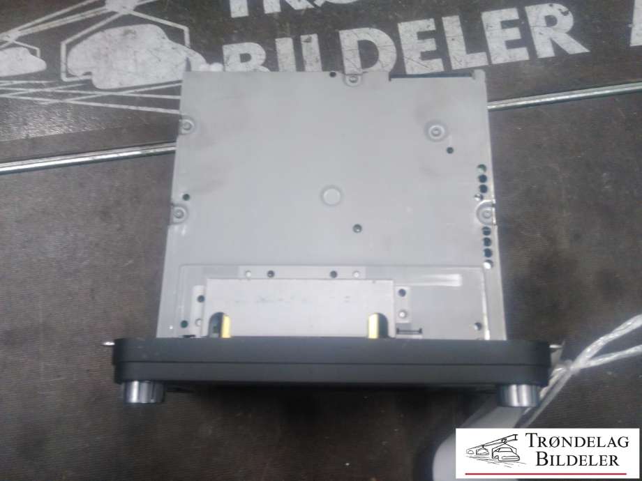 Bilstereo til VW Tiguan 2007-2011 (Type I, Fase 1)  (VW AG|1K0 035 195 AB|7 647 223 360|)