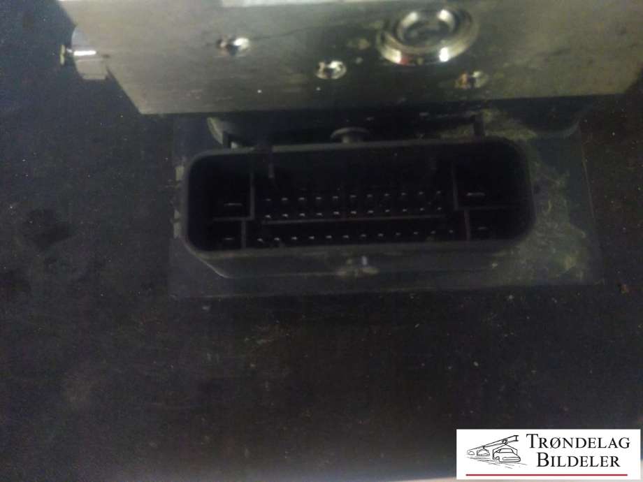 ABS sentral til Peugeot 308 2011-2013 (Type I, Fase 2)  (0 265 951 870|)