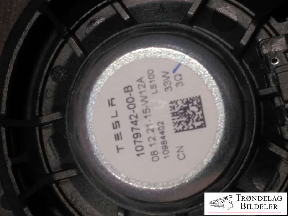 Bilstereo høyttaler til Tesla Model Y 2021-2024 (Type I)  (1079742-00-B|)