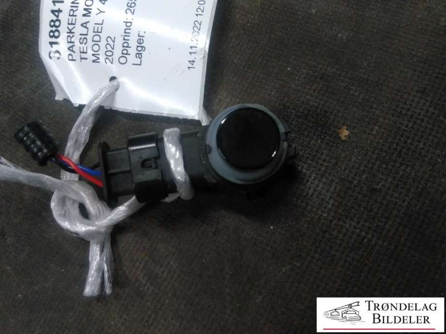 Parkeringssensor bak til Tesla Model Y, 2021-2024 (Type I)  (2525002-01-D)