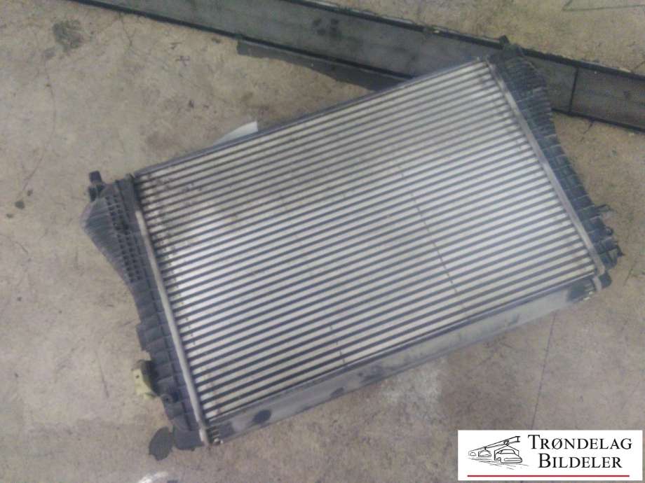 Radiatorpakke til VW Passat 2011-2015 (B7) (B7) (3AA 121 253|)