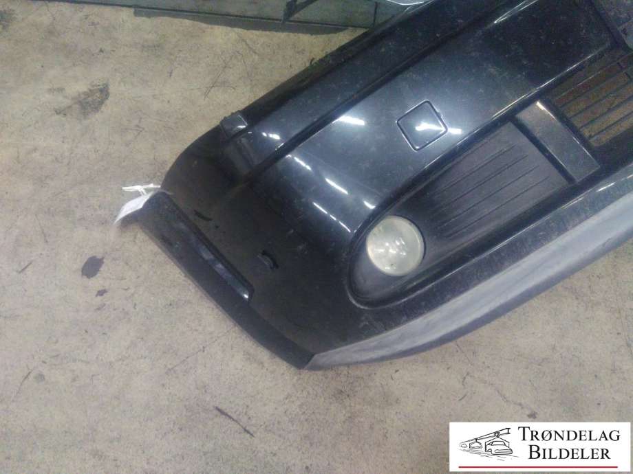 Støtfanger foran til Dodge Journey 2008-2010