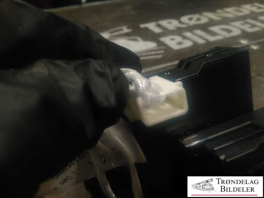 Airbag slepering til Suzuki SX4 S-CROSS 2013-->> (Type II) (3748064J70|)