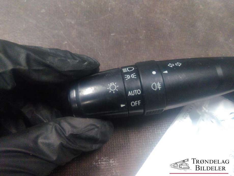 Bryter blink til Suzuki SX4 S-CROSS 2013-->> (Type II)  (3721061M50|)