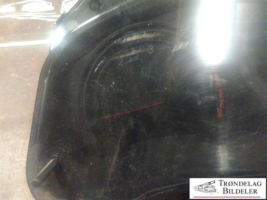 Instrumentpanel til Toyota Avensis 2009-2015 (Type III, Fase 1)  (TOYOTA|83800-05K21|MB257470-0944|)