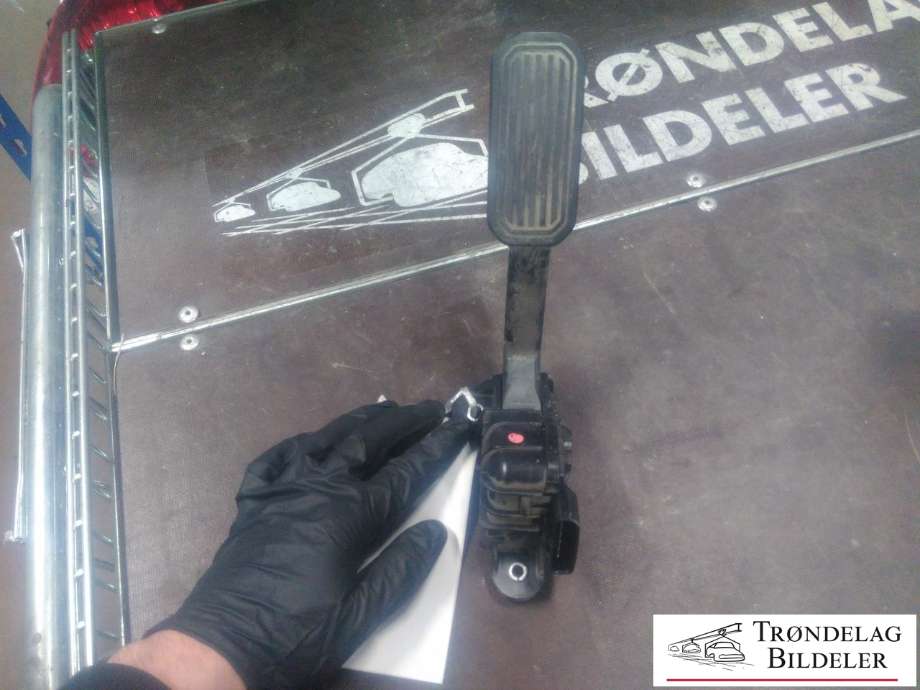 Pedal gass til Toyota Land Cruiser 120 2002-2009 (TOYOTA|78120-60350|198800-3020|0843A5)