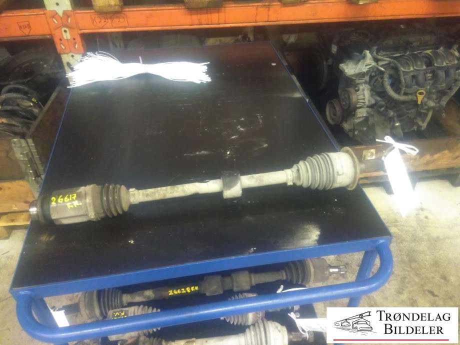 Drivaksel høyre foran, bensin/automat til Suzuki SX4 S-CROSS, 2013-->> (Type II)  (4410161MB1)