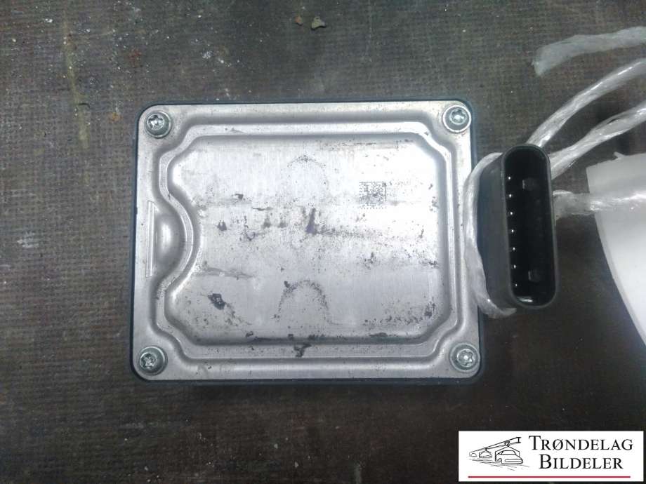 Sensor radar til Tesla Model S 2016-2021 (Fase 2) (1108647-00-B|110864700B|)