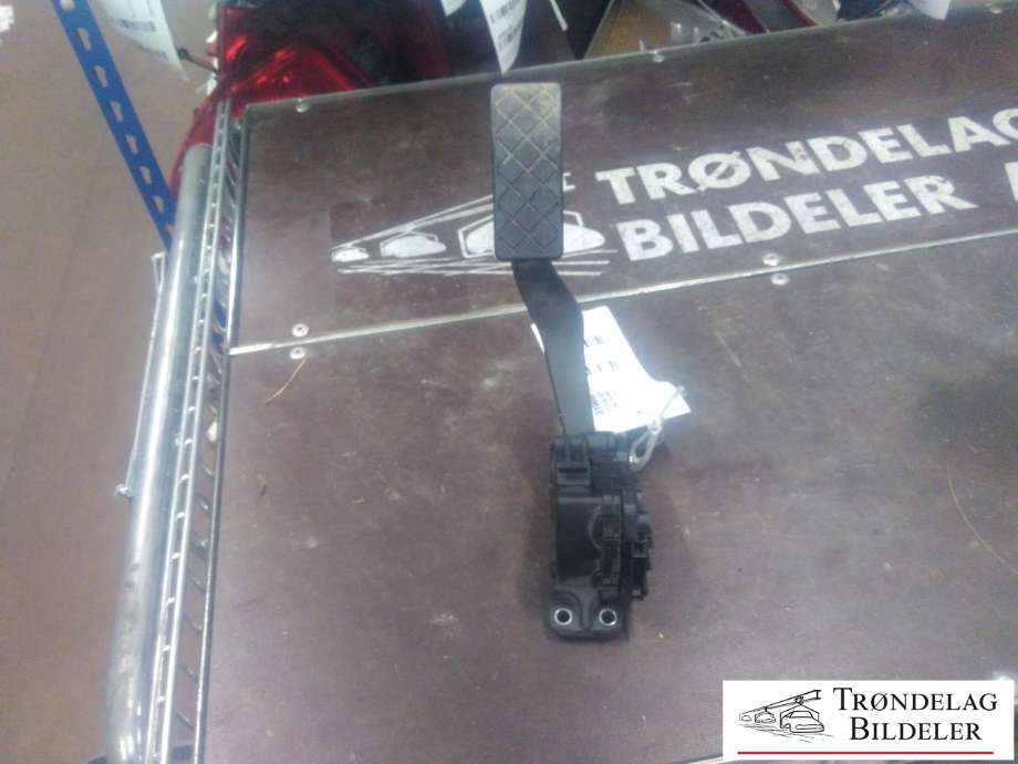 Pedal gass til VW Transporter / Caravelle, 2009-2015 (Fase 2) (T5) (T5) (7E1 723 503 C)