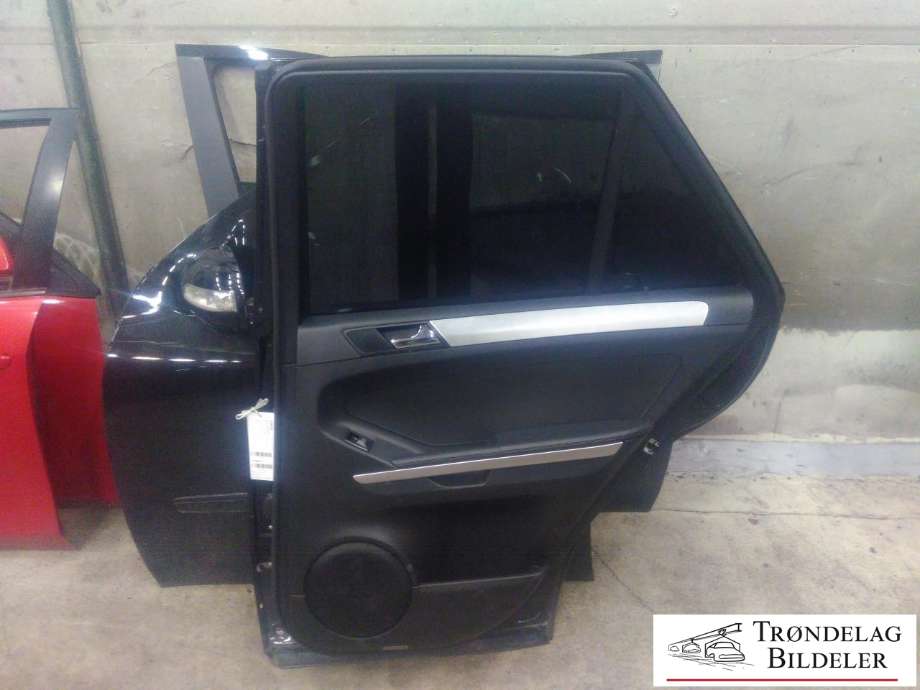 Dør høyre bak til Mercedes ML 2005-2011 (W164) (W164) (A 164 730 02 05|A 164 730 02 05 64|)