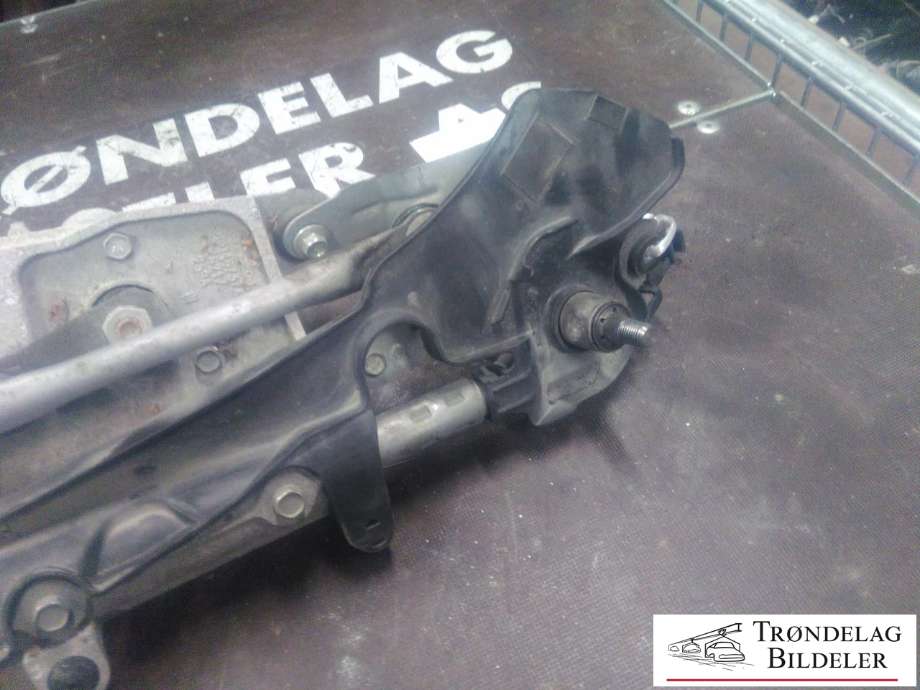 Viskermotor frontrute komplett m/overføring til Mazda 3 2009-2013 (Type II)  