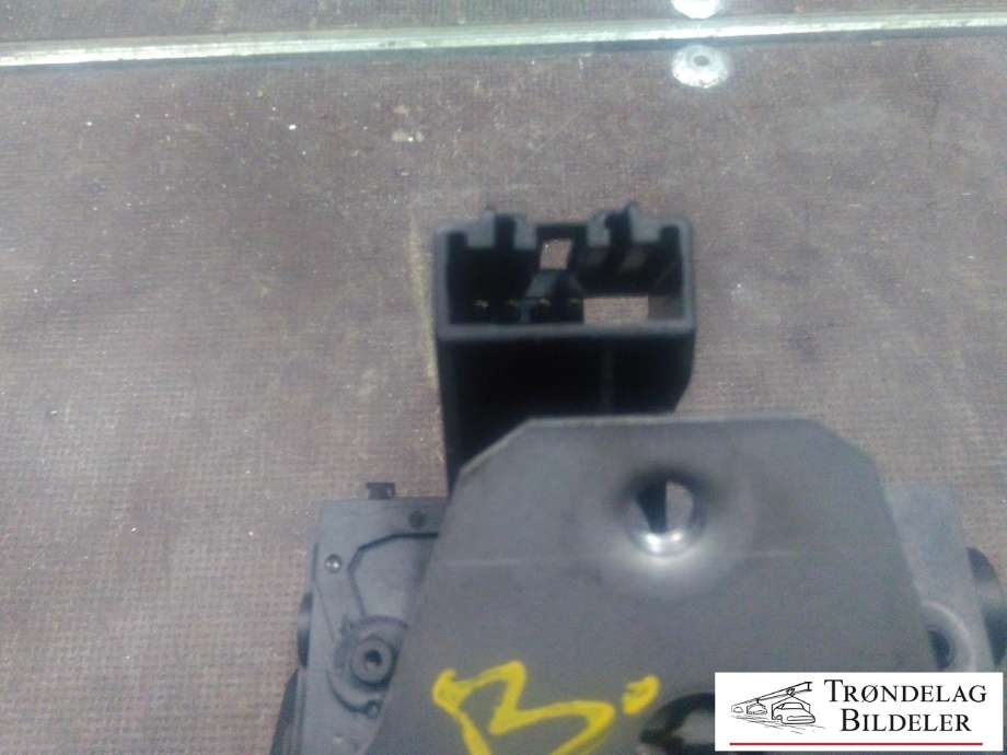 Baklukelås til Ford Kuga 2008-2012 (Type I)  (8M51-R442A66-DA|01041155003|)