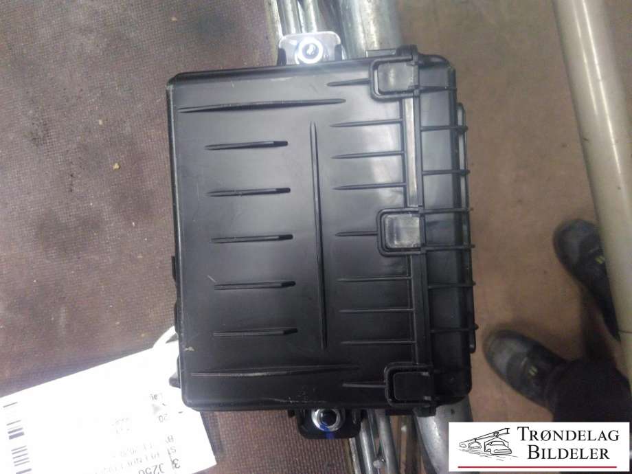 Styreenhet diverse til BYD T3 2020-->>  (VBEK-8114540|)