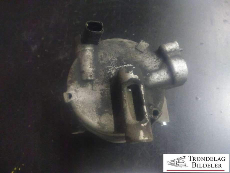 Aircondition kompressor til Škoda Octavia 2013-2016 (Type III, Fase 1)  (VW AG|5Q0820803F|5Q0820803K|890632|5Q0820803D|5Q0820803J|5Q0820803G|1K0820803A|1K0820803B|1K0820803H|1K0820803K|1K0820803L|1K0820803M|5Q0820803M|1K0820803G|1K0820803J|1K0820803N|1K0820803P|1K0820803Q|1K0820803S|5K0820803|5K0820803A|5K0820803B|5K0820803C|5K0820803D|5K0820803E|5K0820803F|5K0820803G|5K0820803H|5K0820803J|5K0820803K|5N0820803|5N0820803A/B|5N0820803C|5N0820803D|5N0820803H)