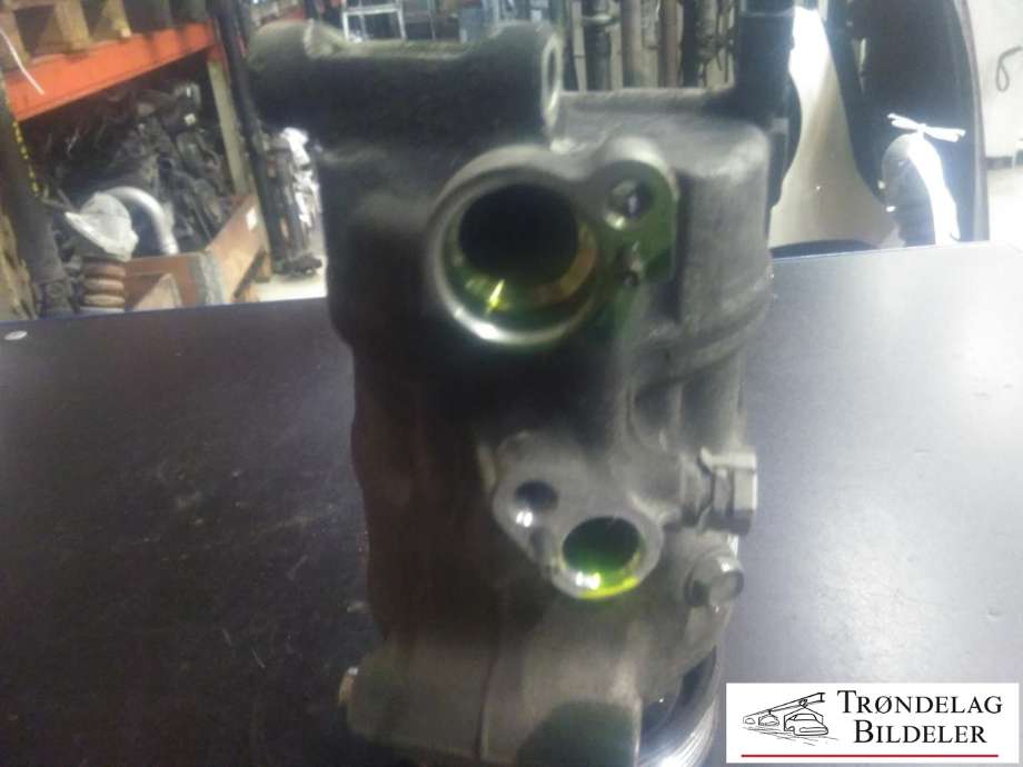 Aircondition kompressor til Škoda Octavia 2013-2016 (Type III, Fase 1)  (VW AG|5Q0820803F|5Q0820803K|890632|5Q0820803D|5Q0820803J|5Q0820803G|1K0820803A|1K0820803B|1K0820803H|1K0820803K|1K0820803L|1K0820803M|5Q0820803M|1K0820803G|1K0820803J|1K0820803N|1K0820803P|1K0820803Q|1K0820803S|5K0820803|5K0820803A|5K0820803B|5K0820803C|5K0820803D|5K0820803E|5K0820803F|5K0820803G|5K0820803H|5K0820803J|5K0820803K|5N0820803|5N0820803A/B|5N0820803C|5N0820803D|5N0820803H)