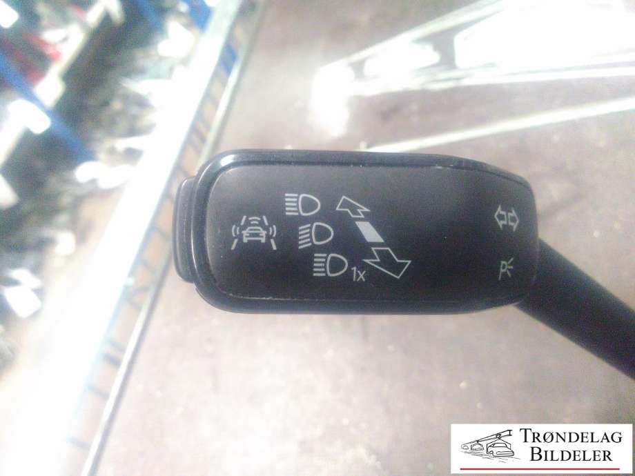 Bryter combi til Škoda Octavia 2013-2016 (Type III, Fase 1)  (VW AG|5Q0 953 513 AG|10026490-05|)