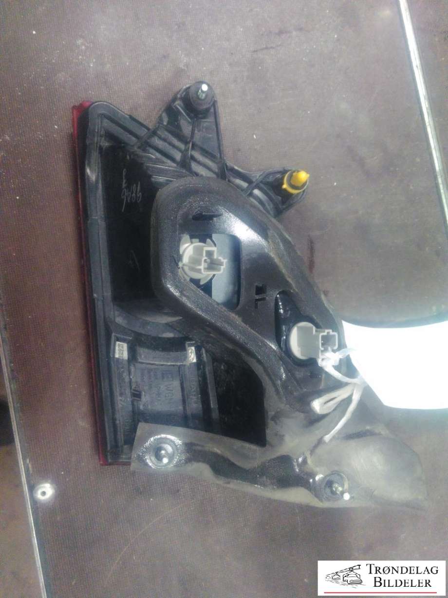 Baklykt venstre indre til Subaru Outback 2009-2014 (Type IV)