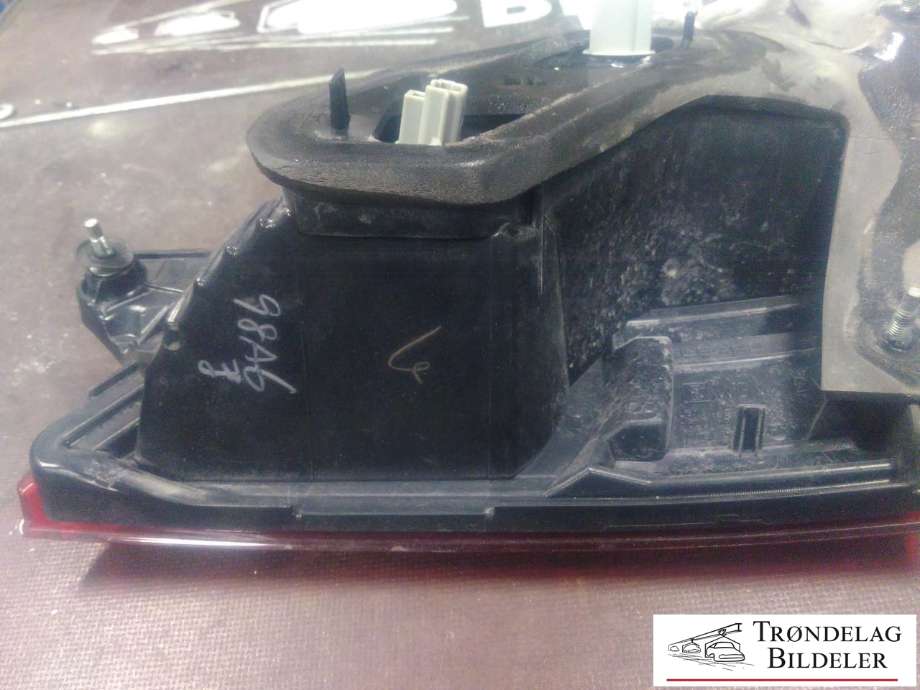 Baklykt venstre indre til Subaru Outback 2009-2014 (Type IV)