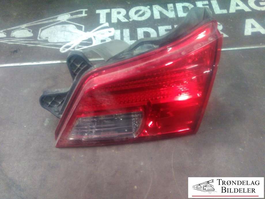 Baklykt høyre indre til Subaru Outback, 2009-2014 (Type IV)  