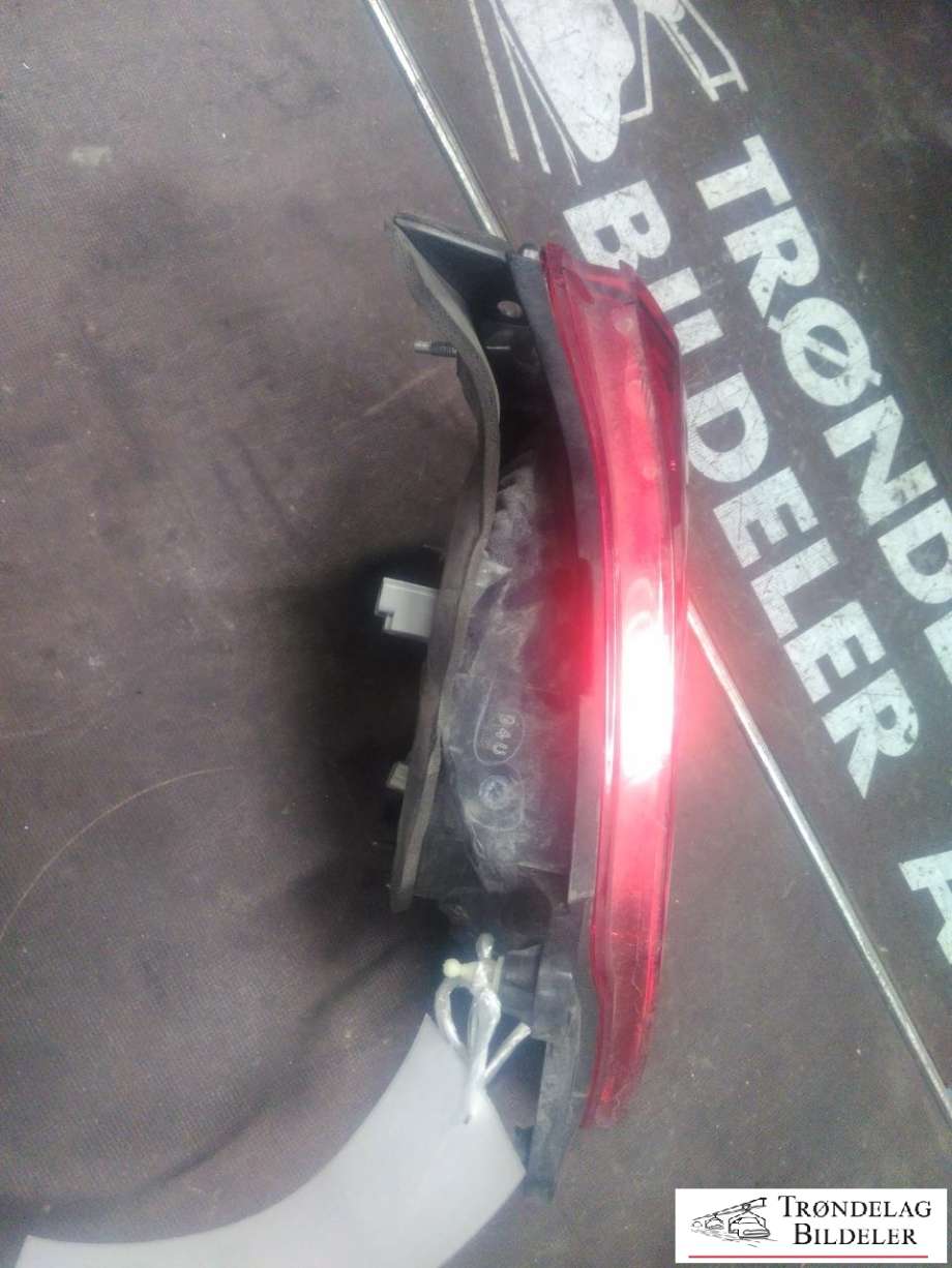 Baklykt høyre indre til Subaru Outback 2009-2014 (Type IV)  