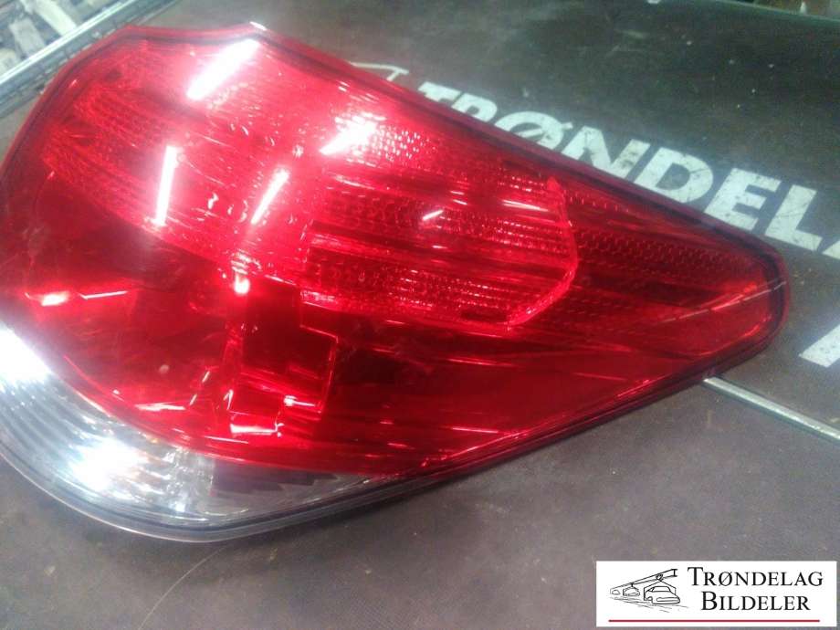 Baklykt høyre ytre til Subaru Outback 2009-2014 (Type IV)  (84912AJ090|)