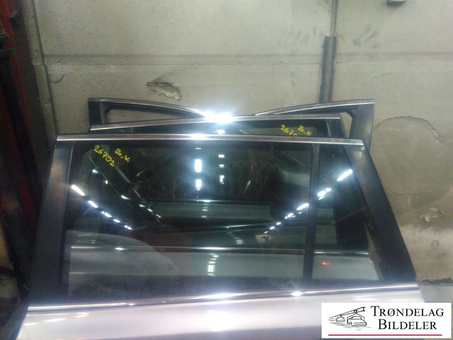 Dør venstre bak til Subaru Outback 2009-2014 (Type IV)  (60409AJ1109P|)